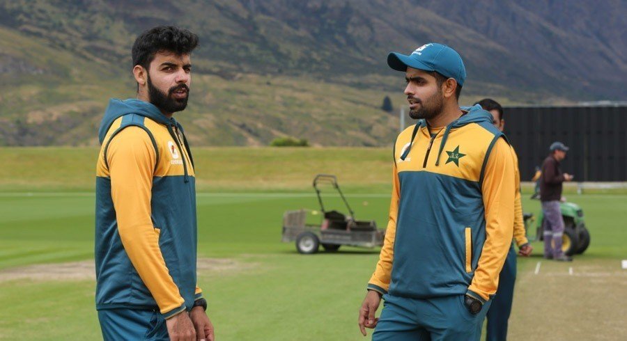 Aur Sunao - Shadab Khan Backs Babar Azam's Leadership Ahead Of The T20 World Cup