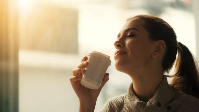 Aur Sunao - Five Incredible Benefits of Drinking Tea in the Morning