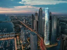 Aur Sunao - Dubai Will Have World First Tallest Hotel Soon